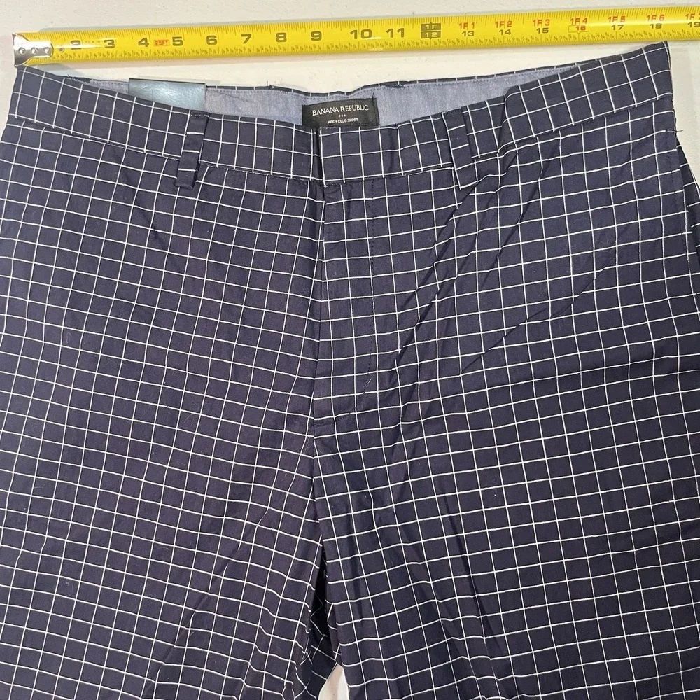 NWT Banana Republic Men's Blue Check Aiden Club Fit Flat Front Shorts Size‎ 36